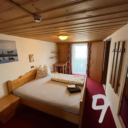 Guest house Leitenhof *