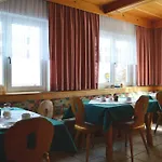 Leitenhof Konukevi *